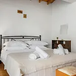 Apartment Lefkes