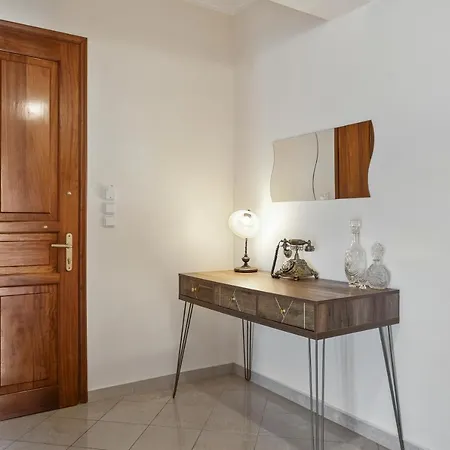 Apartment Lefkes *